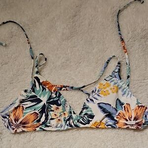 Roxy Bikini Top - NWOT sz Medium